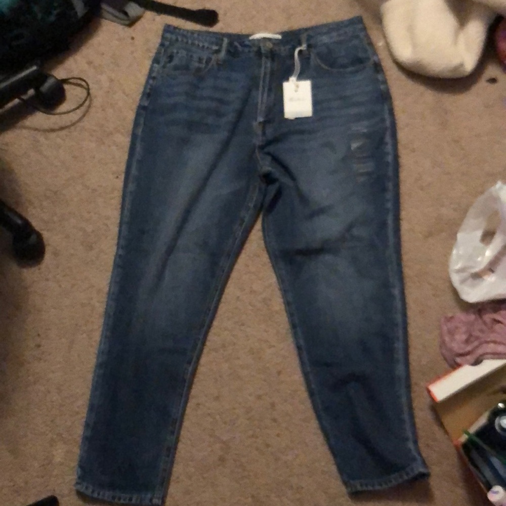 KanCan size 31 high waisted jeans